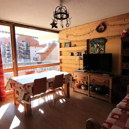 Du Lou - 2 Pieces Pour 5 Personnes Et Pied De Pistes Mae-7537 Daire *